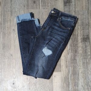 KanCan Distressed Cropped Jeans
